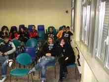 altri studenti che seguono la lezione